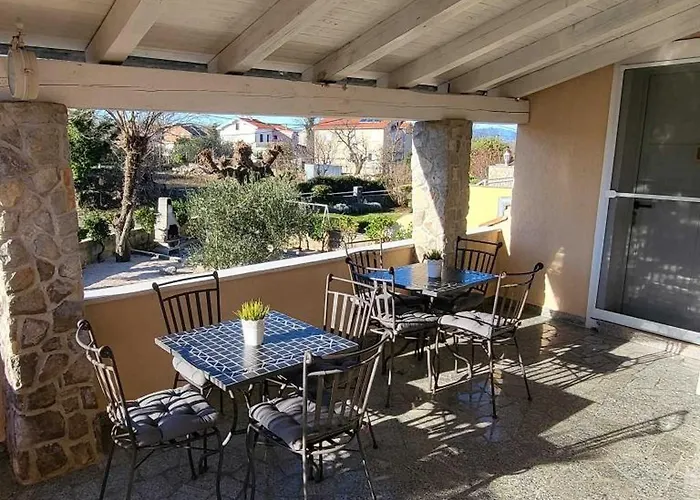 Qca Krk Apartman Dobrinj